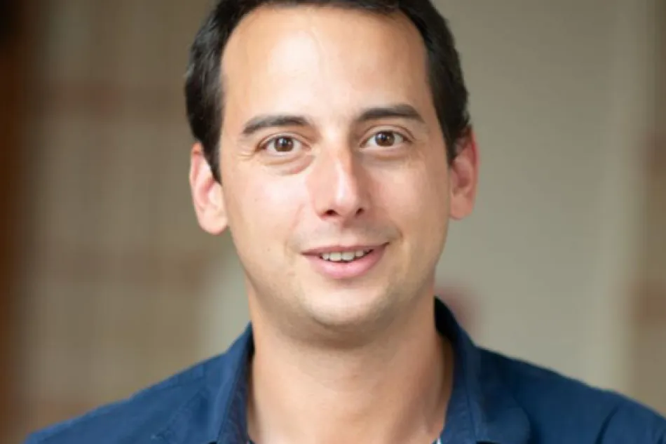 prof. dr. L. Martens